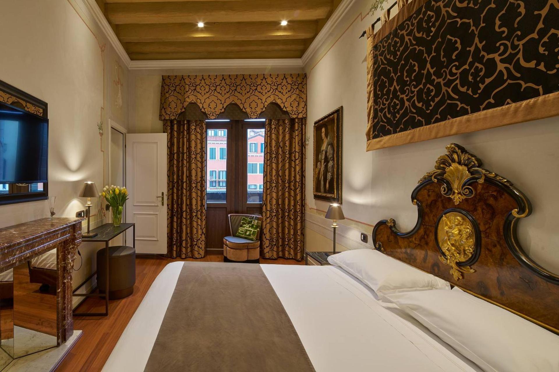 UNAHOTELS Ala Venezia Esterno foto